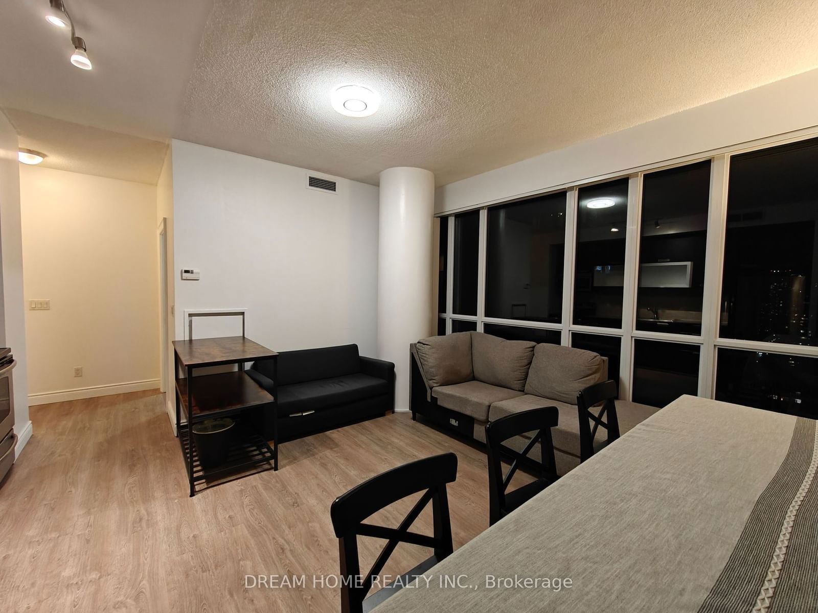 28 Ted Rogers Way, unit 2504 for rent - image #12