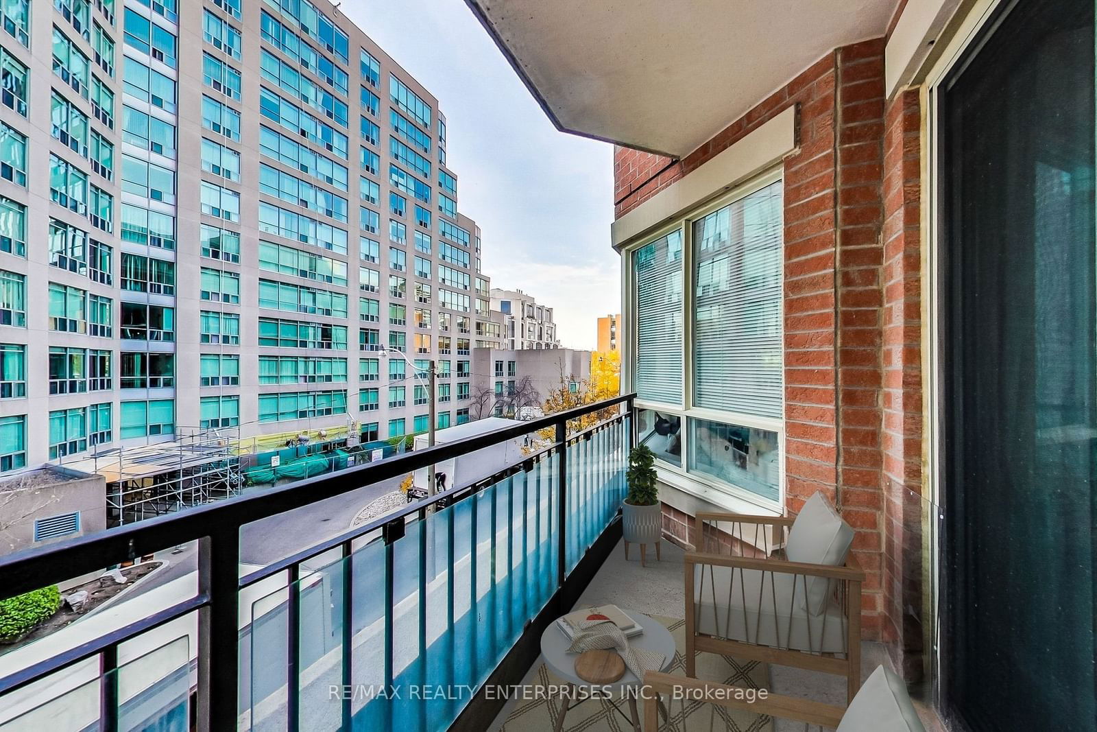 77 Mcmurrich St, unit 310 for sale - image #13