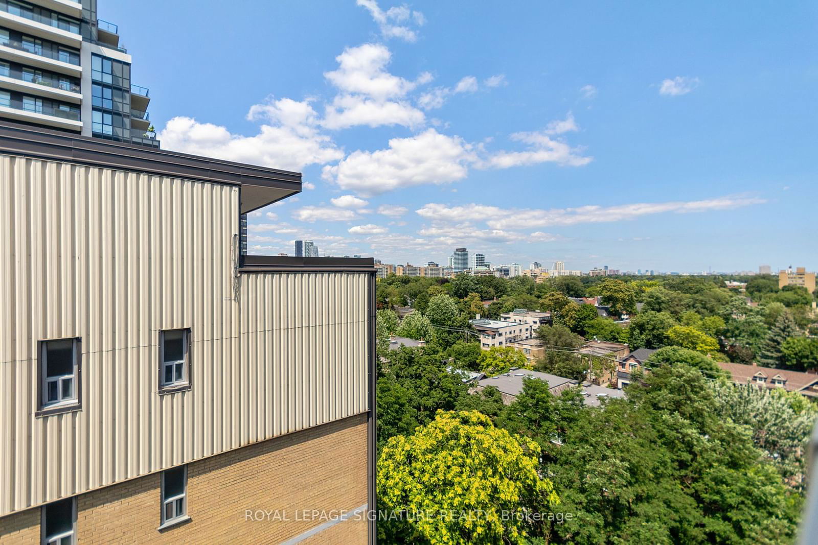 581 Avenue Rd, unit 1104 for sale - image #27