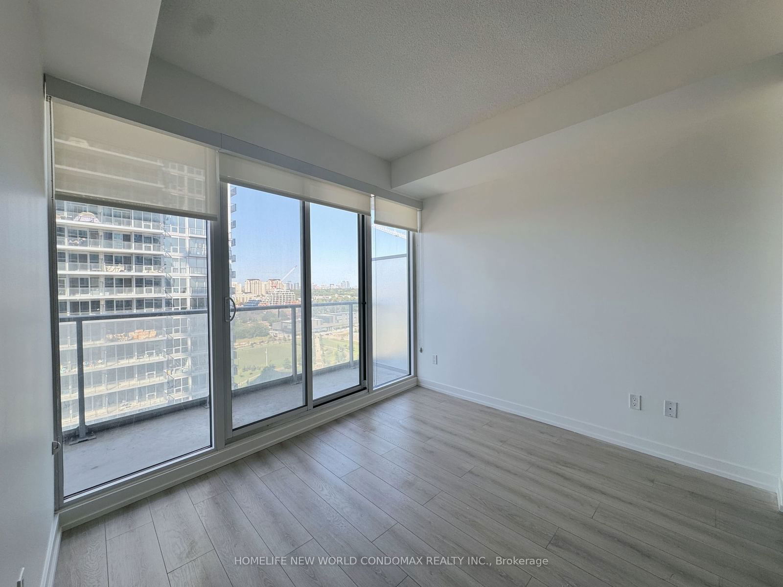 115 Mcmahon Dr, unit 2201 for sale - image #11