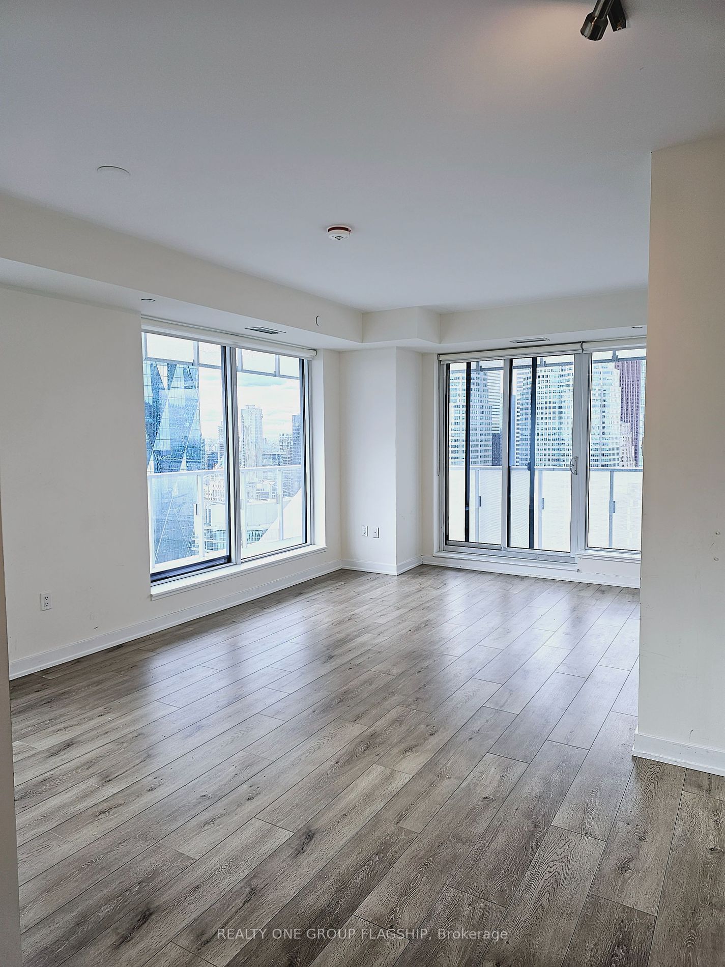 28 Freeland St, unit 4304 for sale