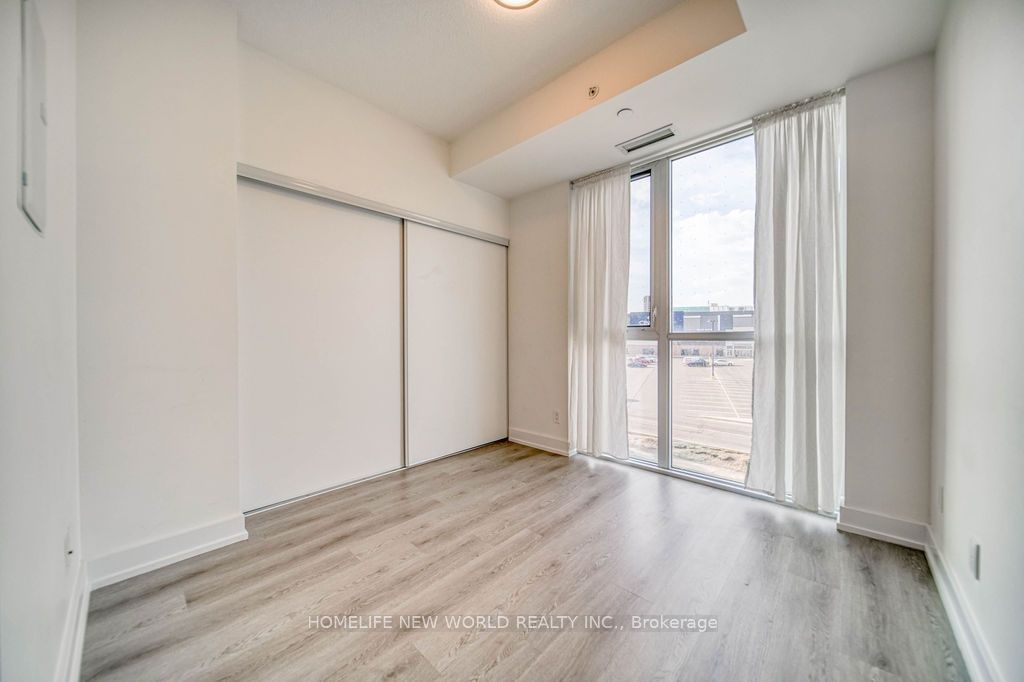 128 Fairview Mall Dr, unit 319 for sale - image #15