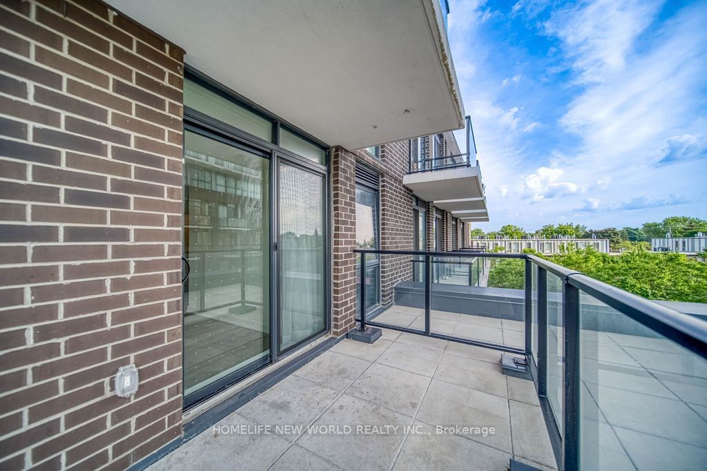 128 Fairview Mall Dr, unit 319 for sale - image #21