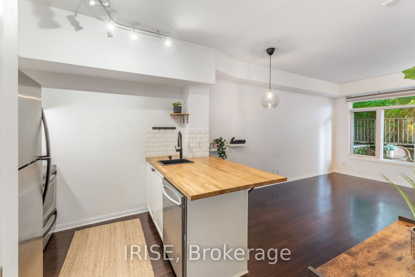 38 Stadium Rd, unit 670 for sale - image #12