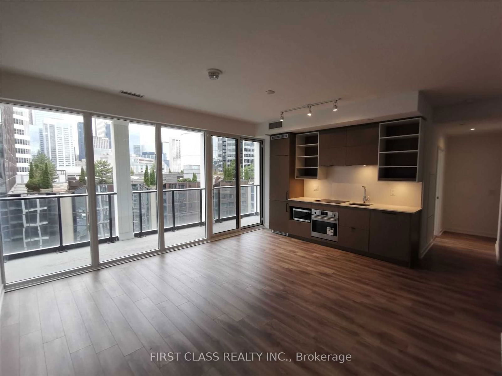 20 Edward St, unit 1010 for rent - image #8