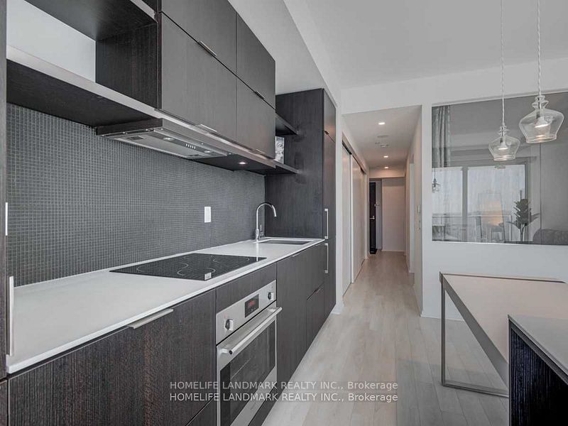 197 Yonge St, unit 3103 for rent - image #7