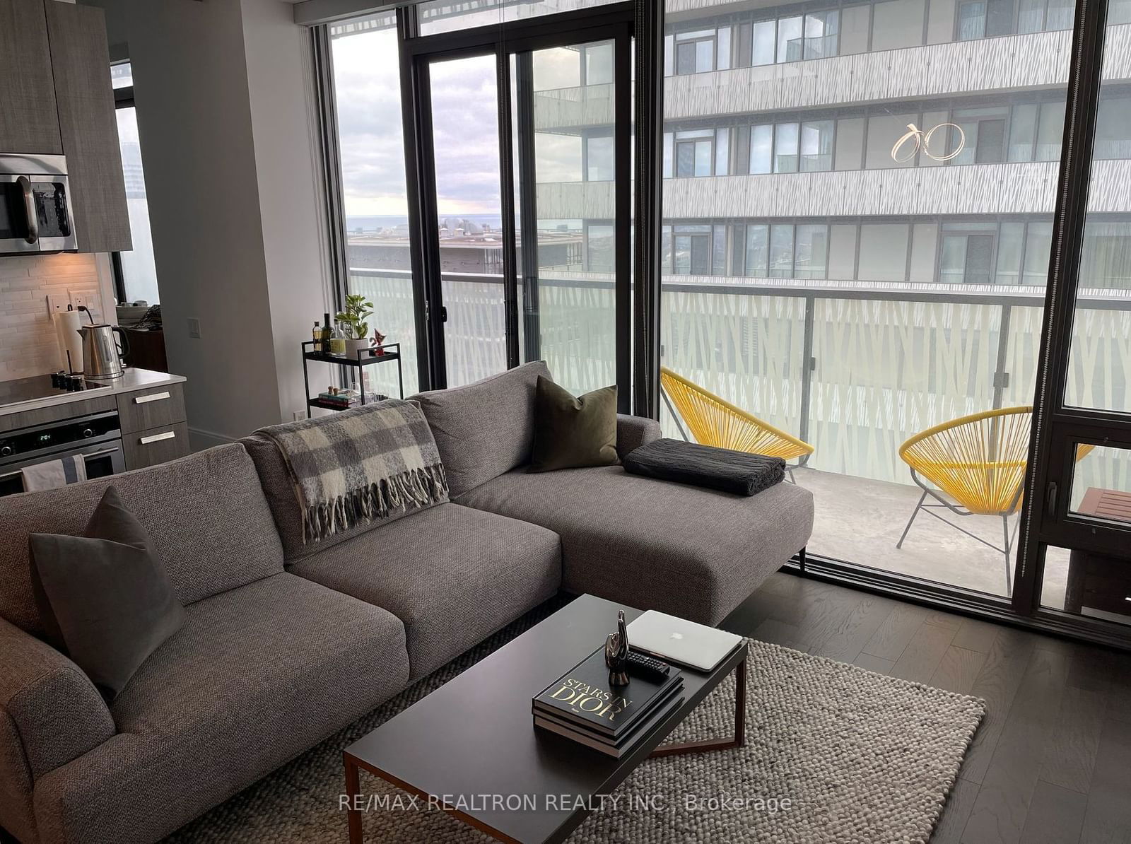 50 Charles St E, unit 4904 for rent - image #6