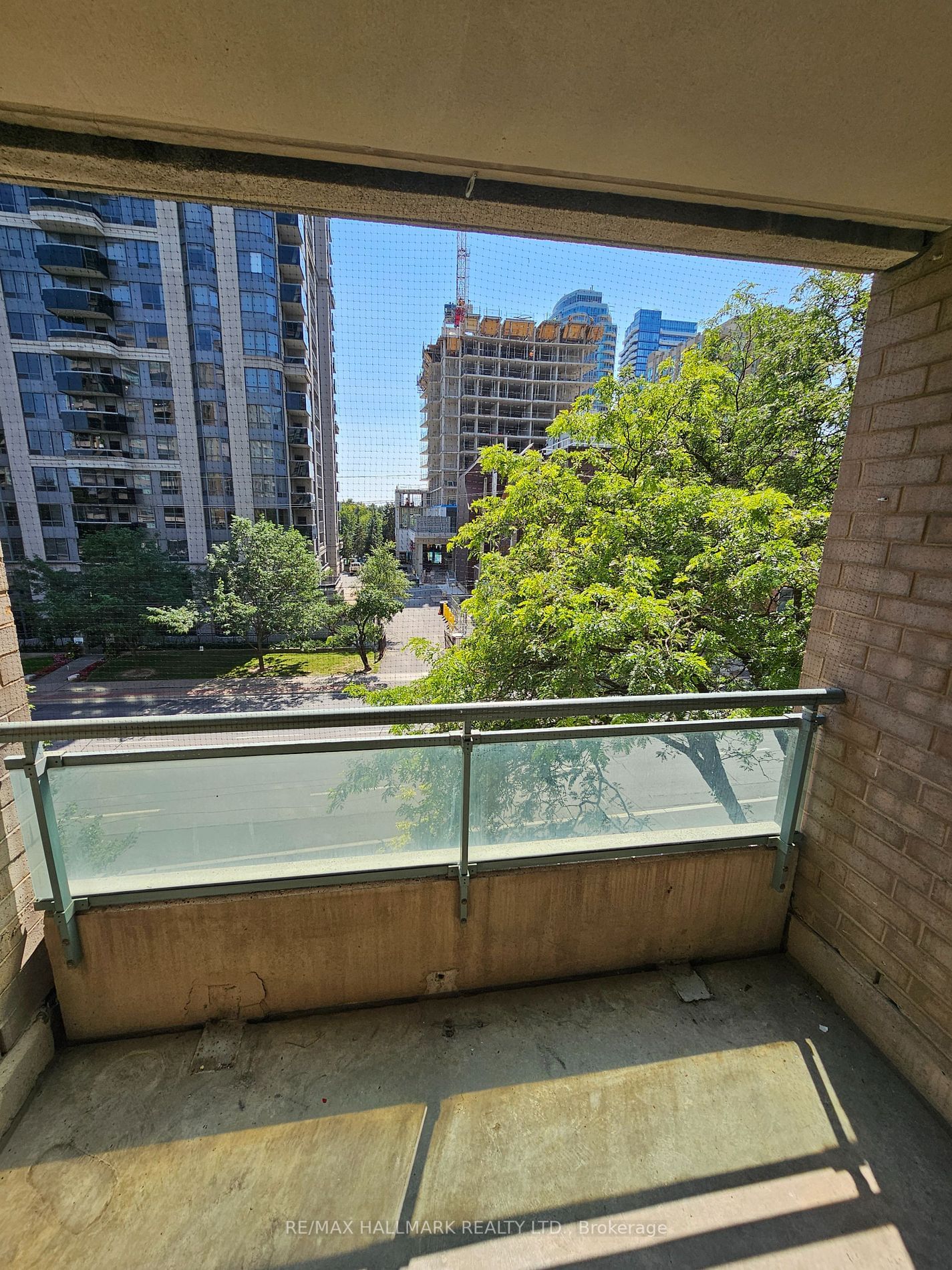 29 Pemberton Ave, unit 409 for rent - image #11