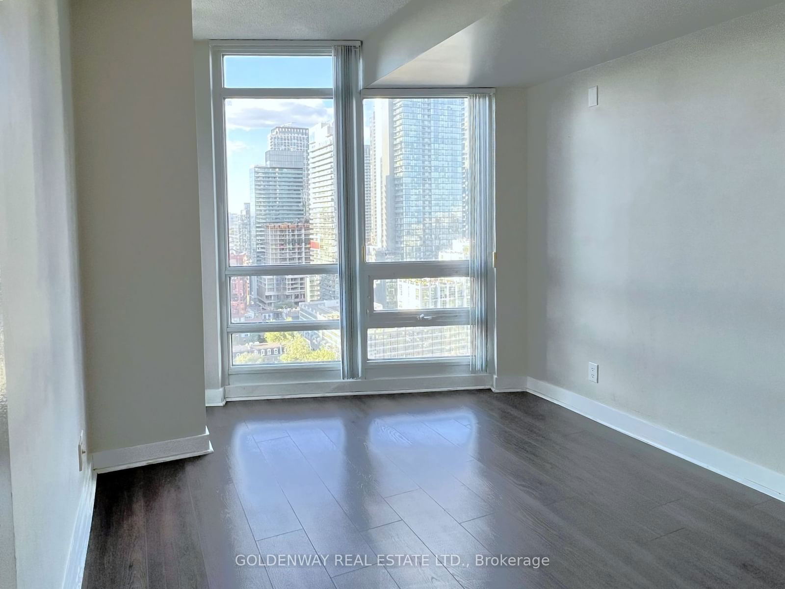 397 Front St W, unit 2908 for rent - image #12