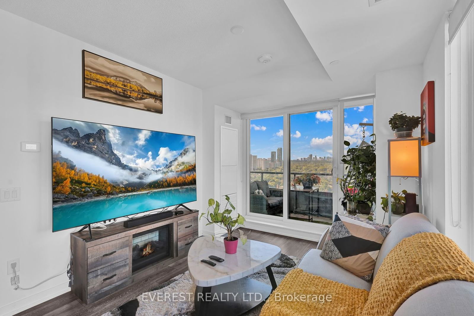 225 Sumach St, unit 2511 for sale - image #5