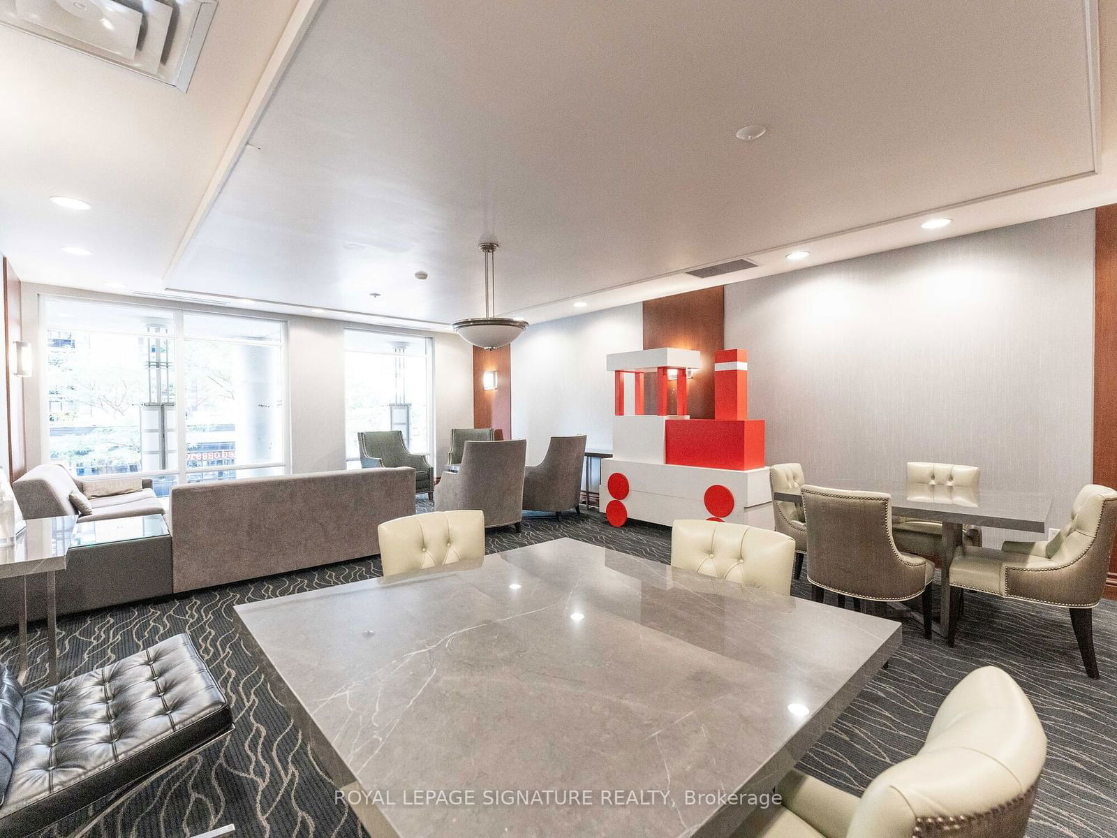 1121 Bay St, unit 306 for sale