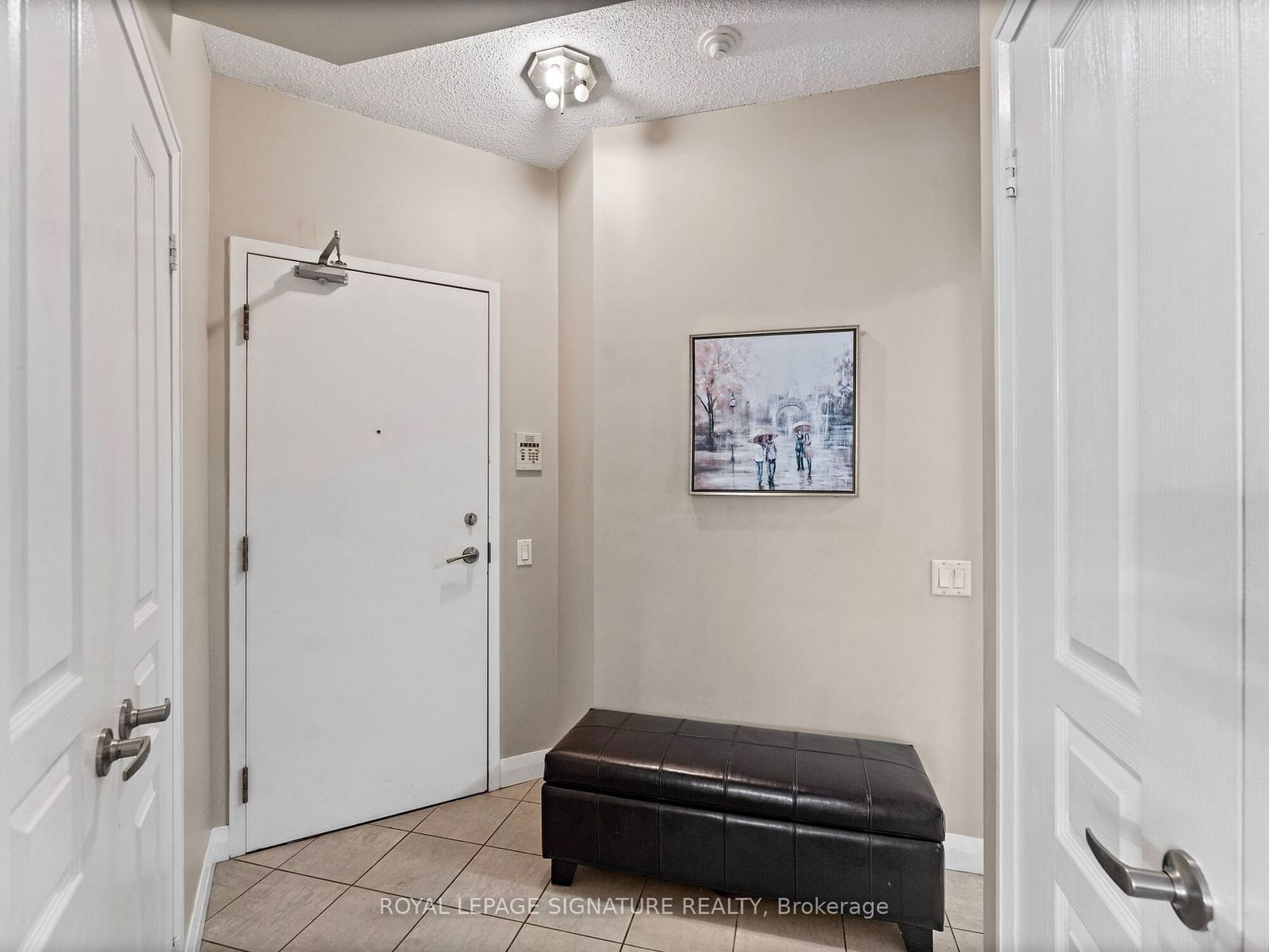 1121 Bay St, unit 306 for sale - image #5