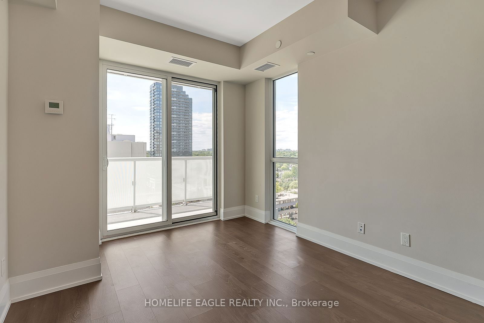 101 Erskine Ave, unit 1414 for sale - image #12