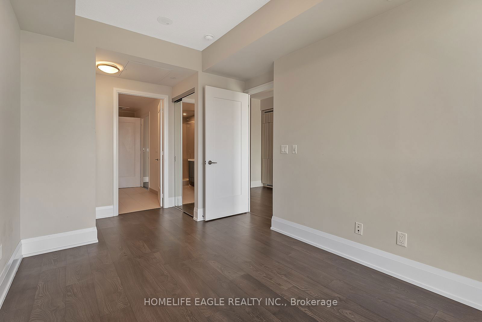 101 Erskine Ave, unit 1414 for sale - image #16