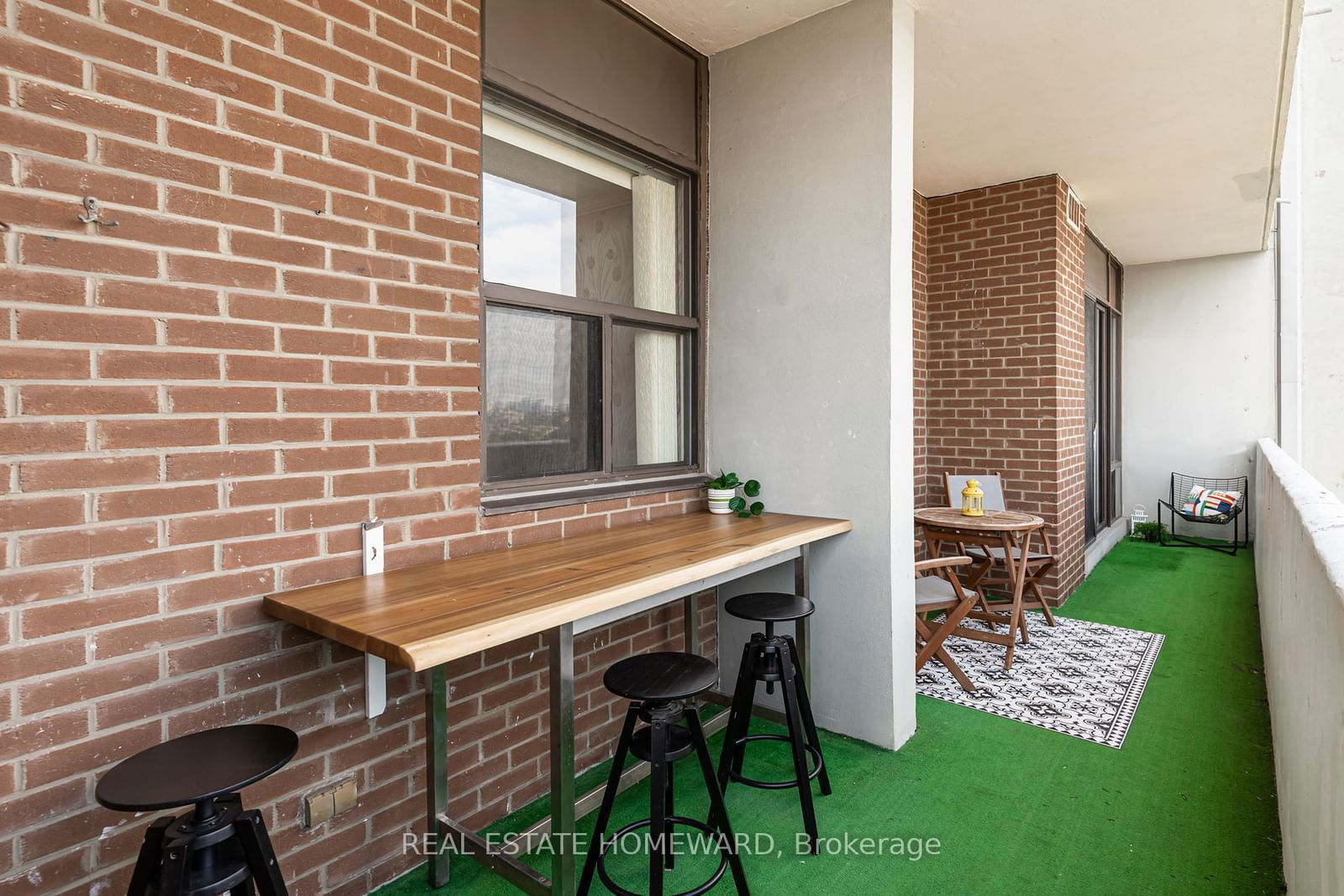 10 Tangreen Crt, unit 1701 for sale - image #18