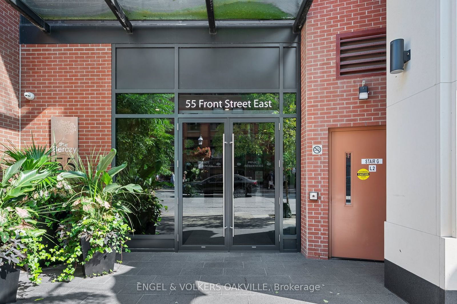 55 Front St E, unit 815 for sale - image #3