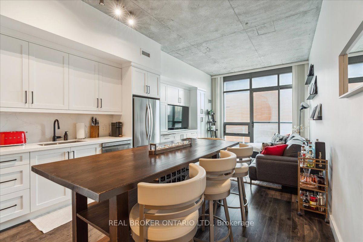 33 Mill St, unit 450 for sale - image #16