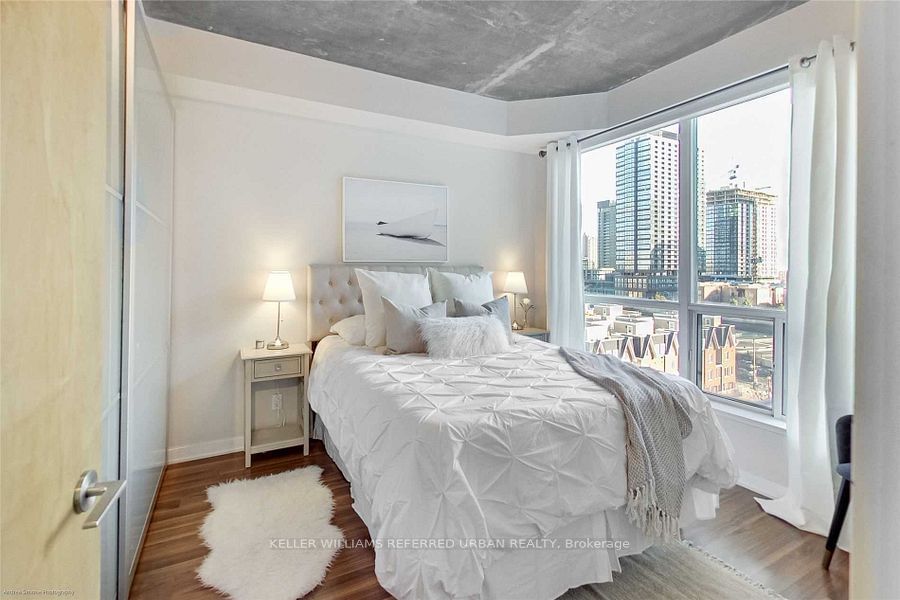 1005 King St W, unit 524 for rent - image #4