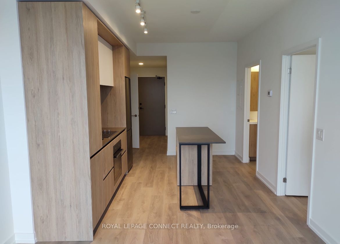 225 Sumach St, unit 2301 for sale - image #2