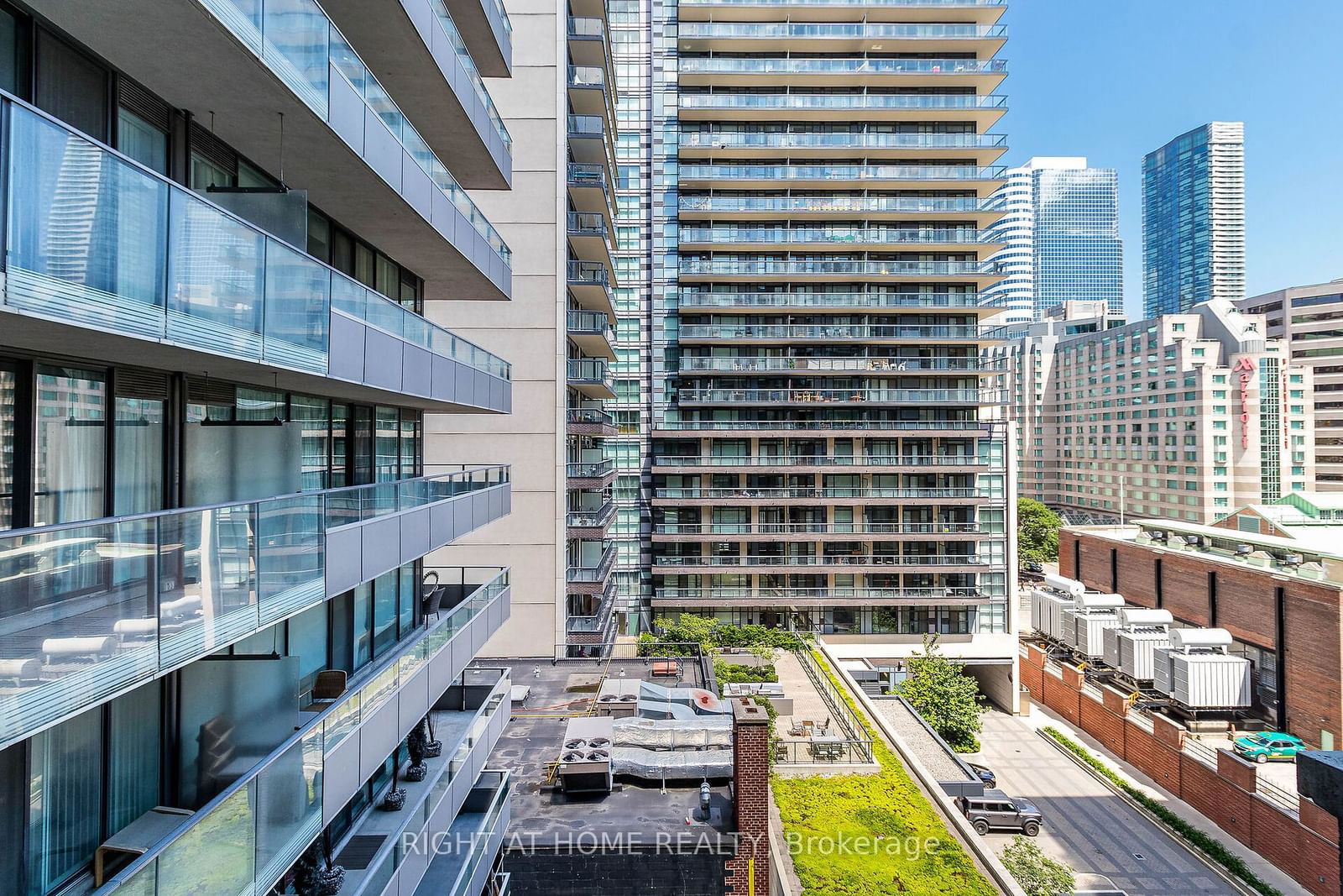 One City Hall Place, Downtown, Toronto