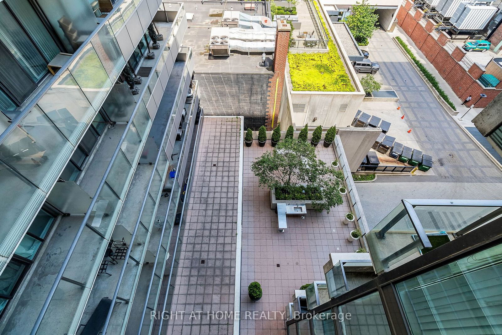 111 Elizabeth St, unit 1038 for sale - image #7