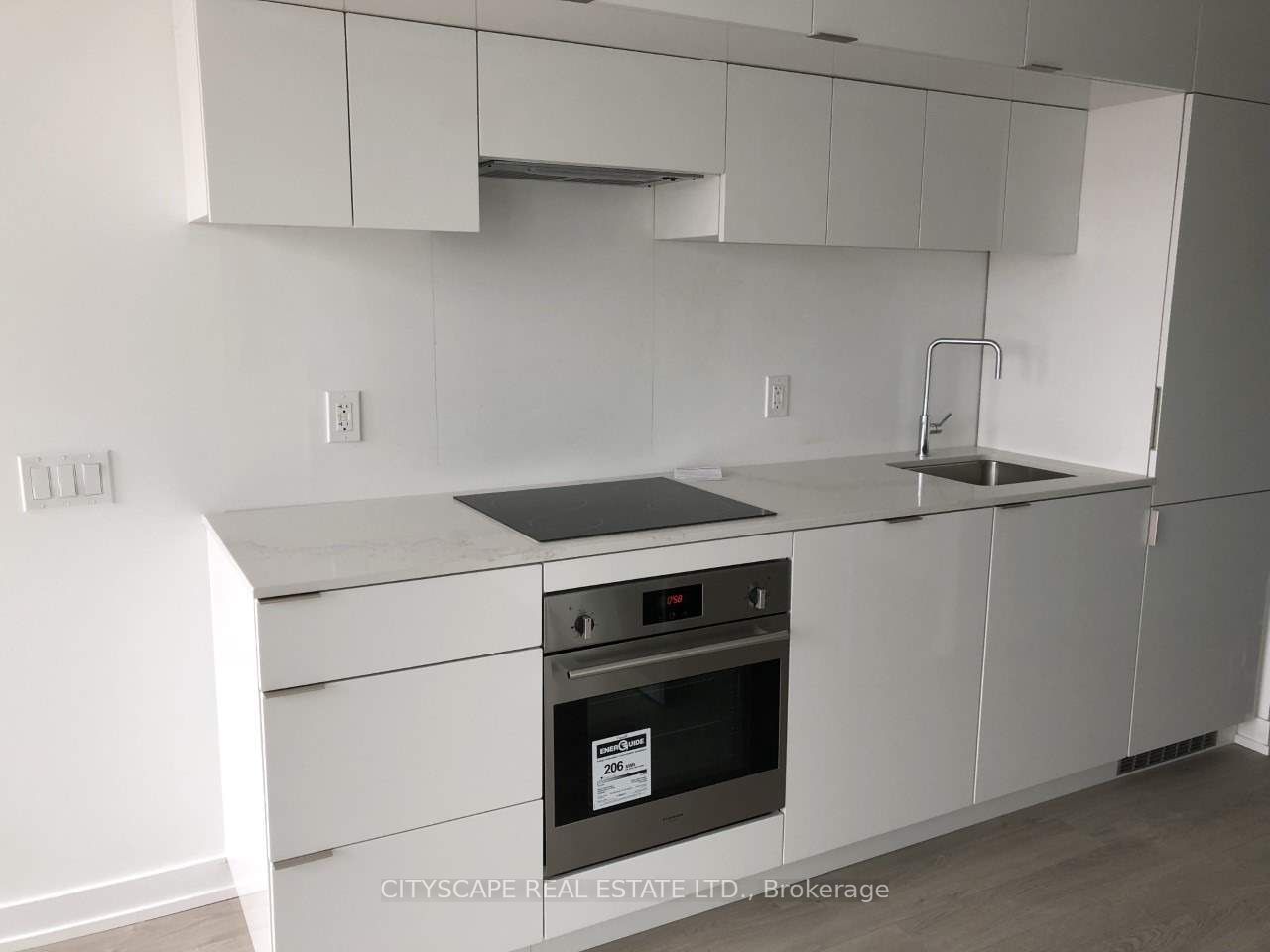 185 Roehampton Ave, unit 2702 for rent