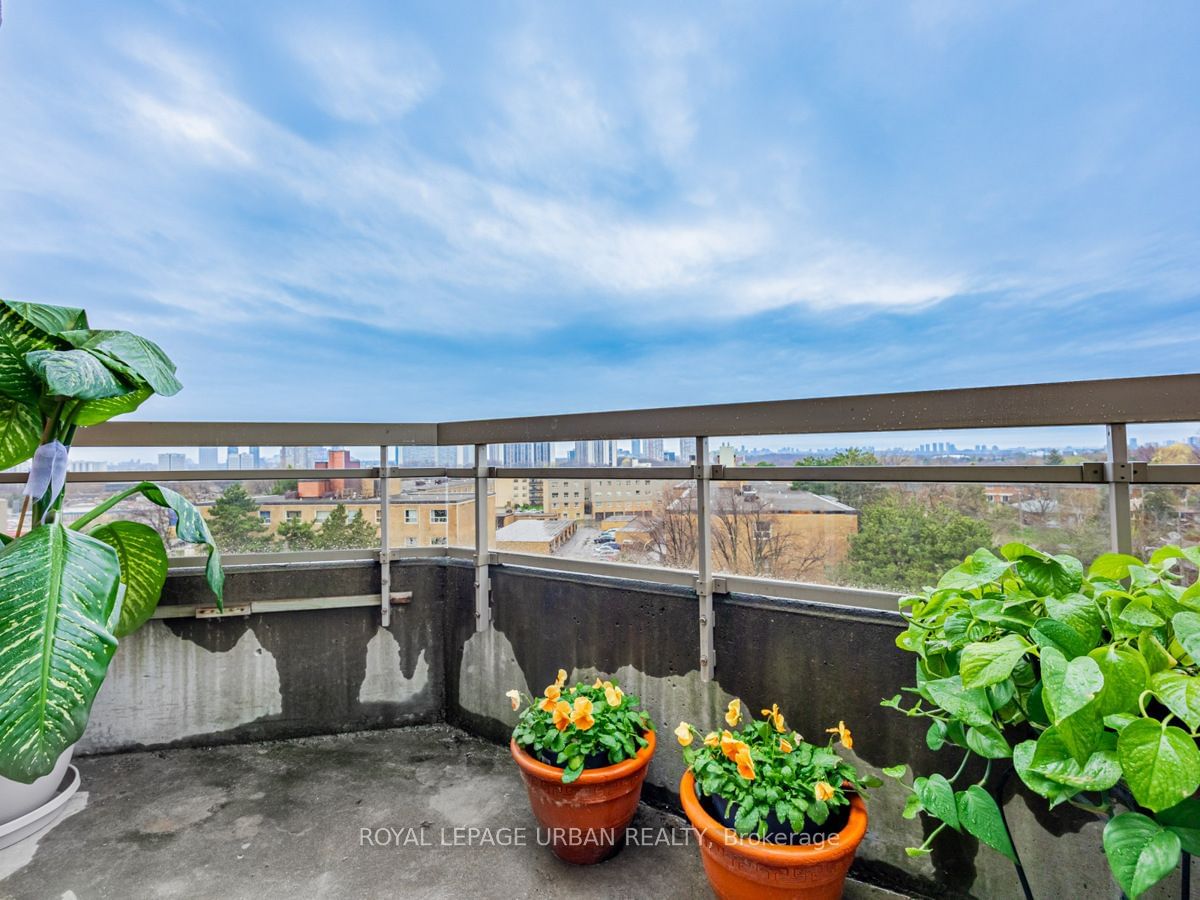 1700 Eglinton Ave E, unit 720 for sale - image #25