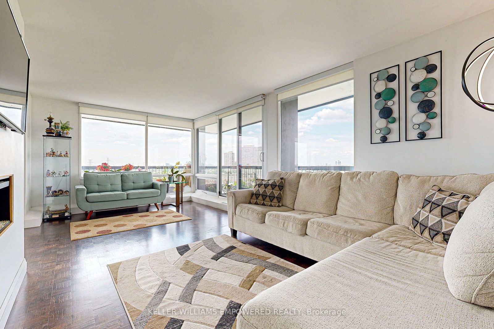 115 Antibes Dr, unit 1006 for sale - image #15