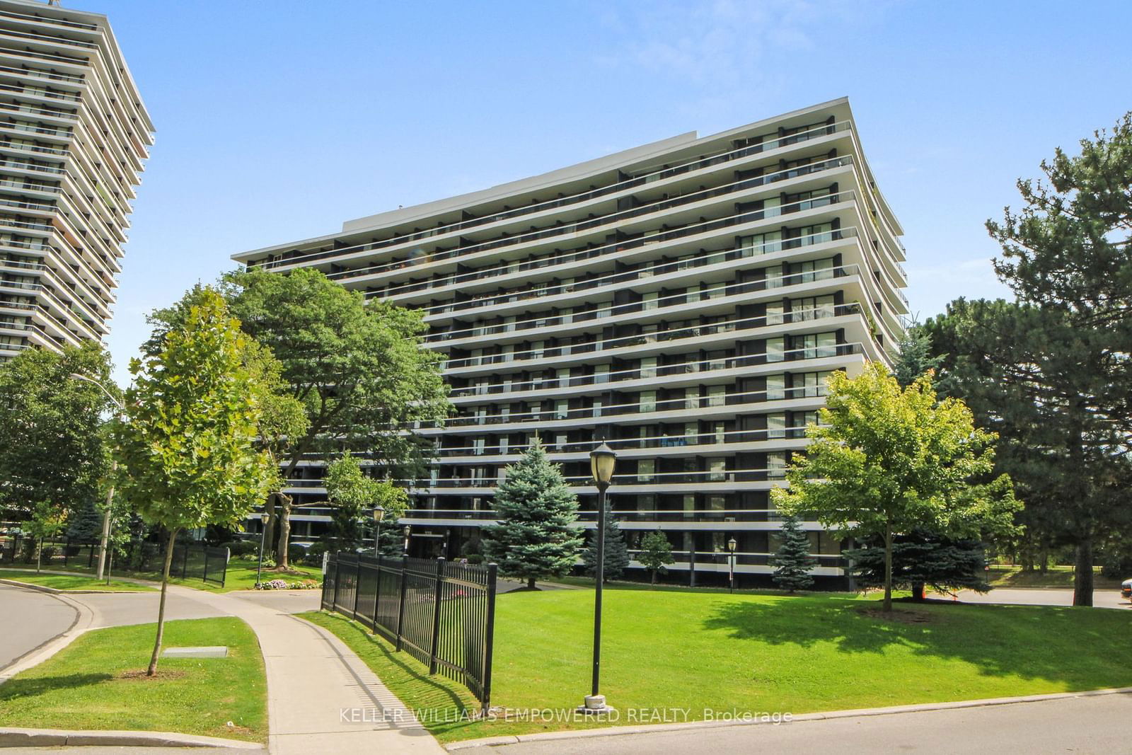 115 Antibes Dr, unit 1006 for sale - image #38