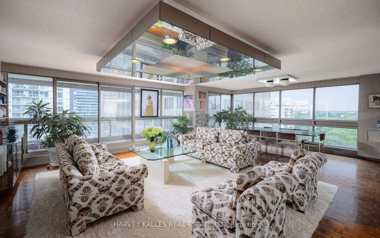 63 St Clair Ave W, unit 1402 for sale - image #2