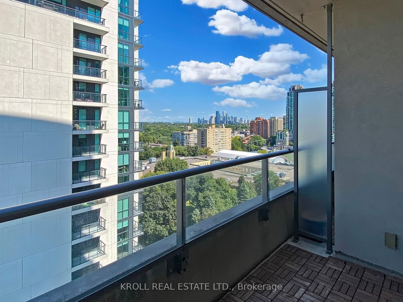 500 St Clair Ave W, unit 1304 for rent