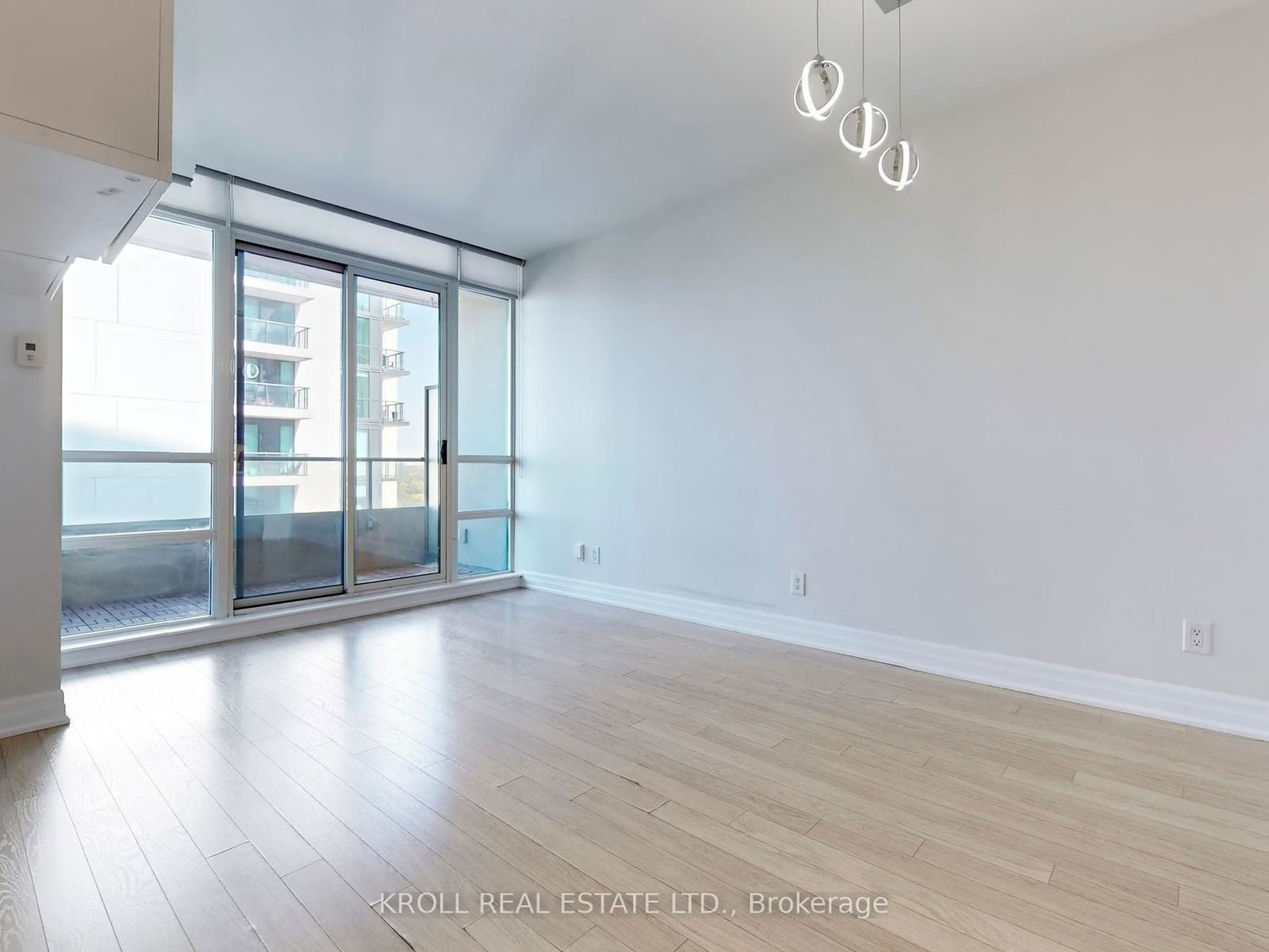 500 St Clair Ave W, unit 1304 for rent