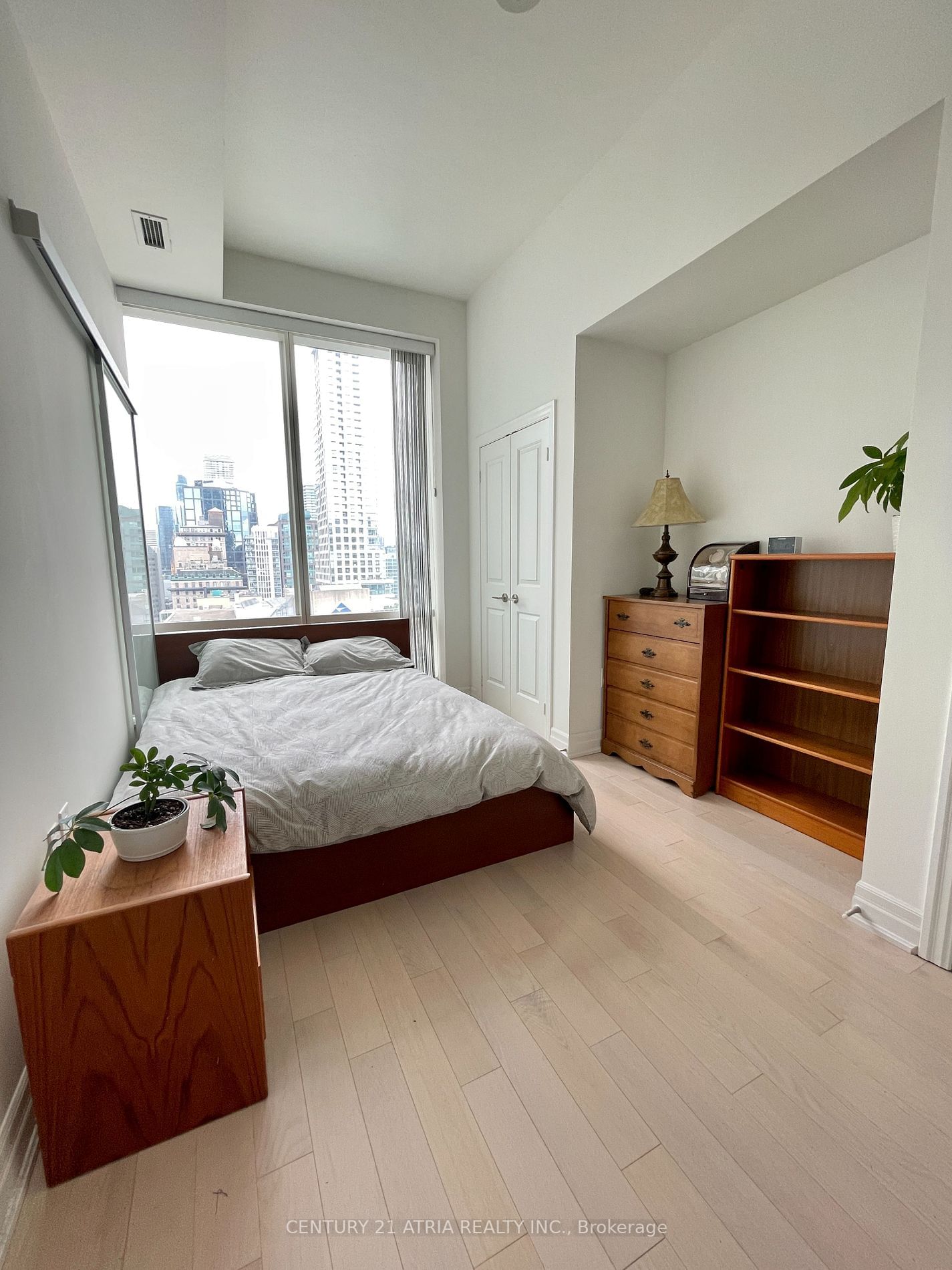 8 The Esplanade, unit 2107 for rent - image #9