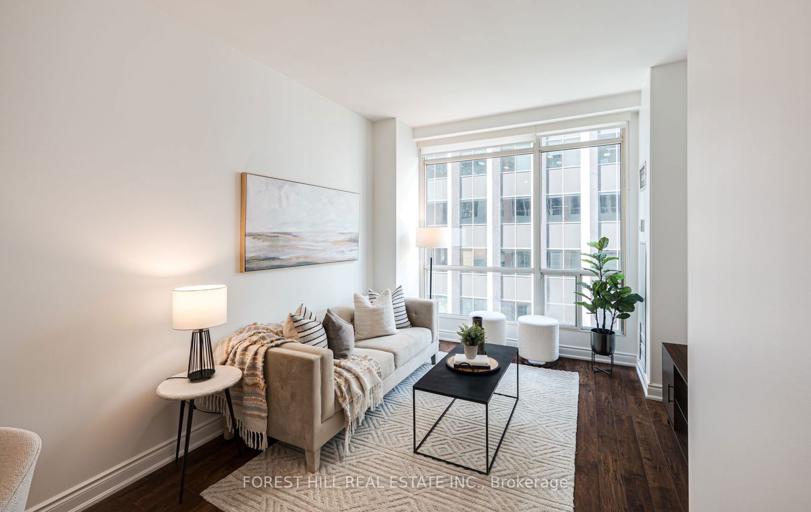 7 King St E, unit 812 for sale - image #3