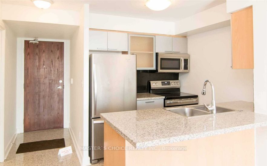 18 Harrison Garden Blvd, unit 209 for rent - image #3