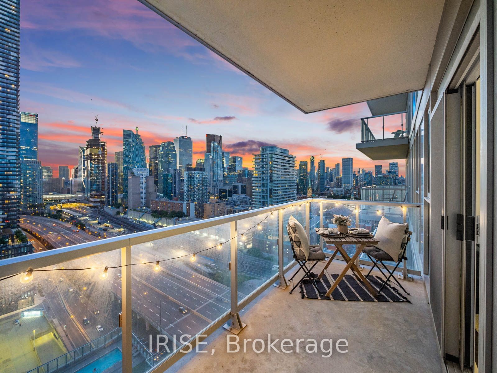 20 Richardson St, unit 2207 for sale - image #18