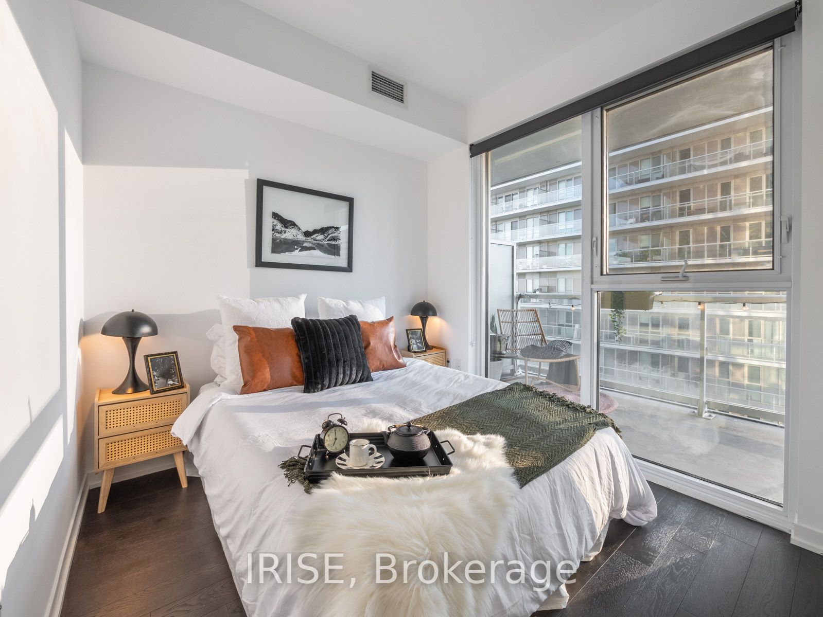 20 Richardson St, unit 2207 for sale - image #28