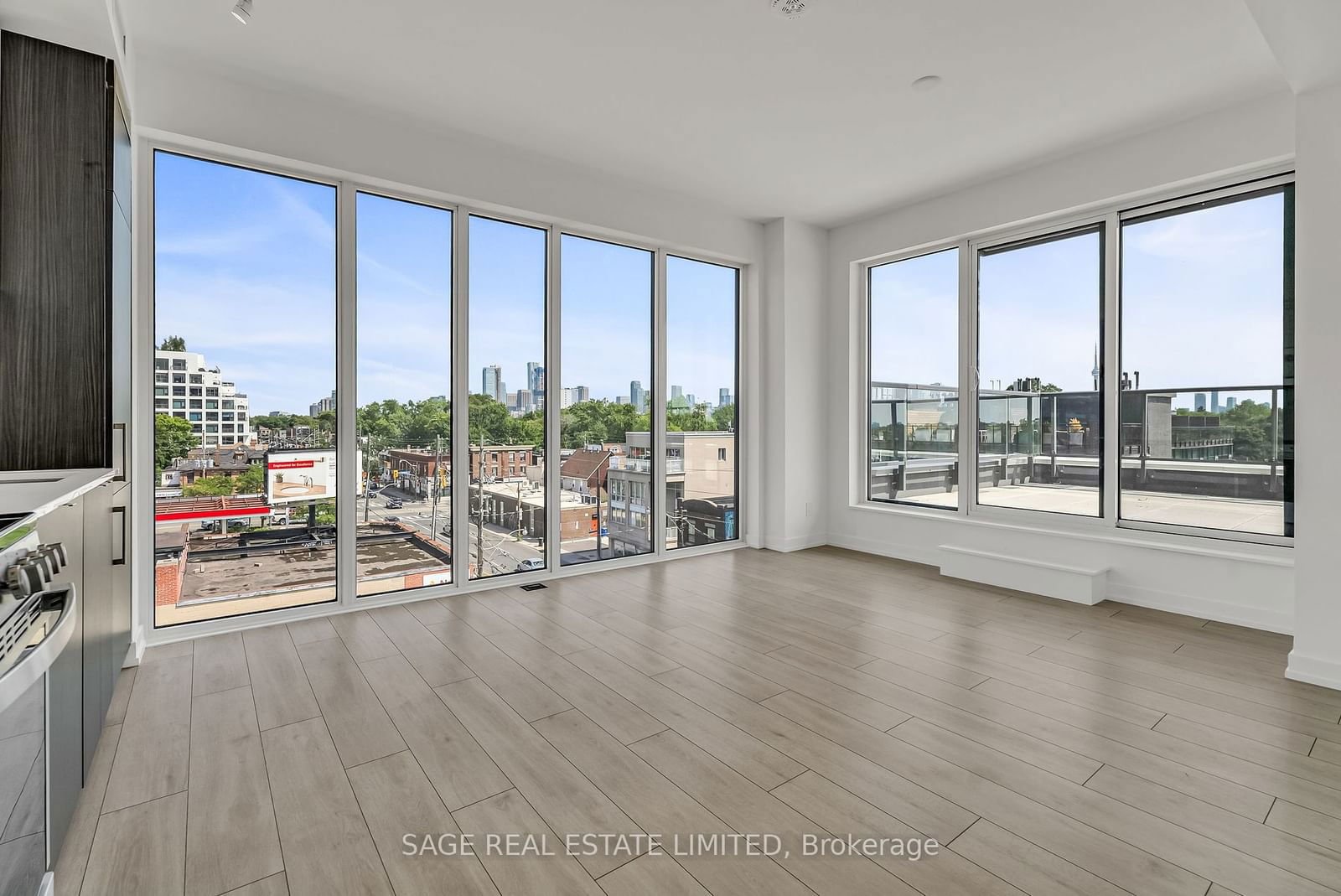 500 Dupont St, unit 416 for rent - image #10