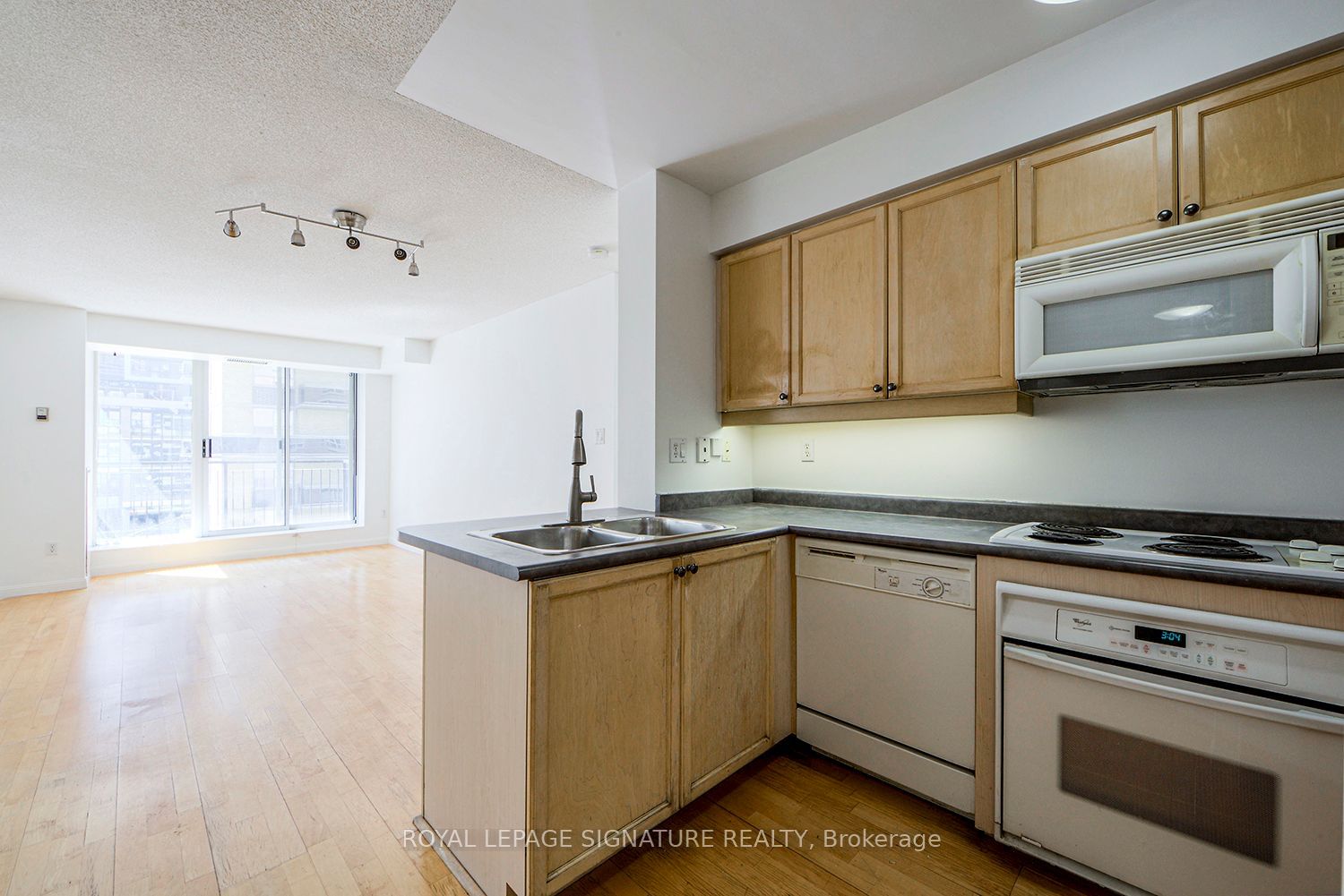 188 Redpath Ave, unit 511 for sale - image #5