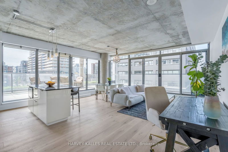 95 Bathurst St, unit 423 for sale - image #1