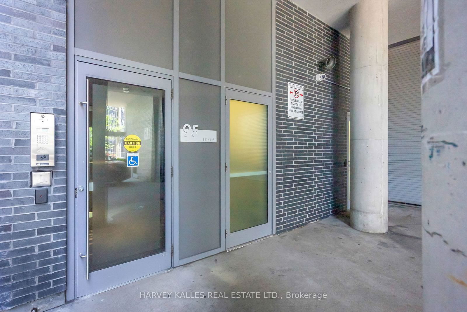 95 Bathurst St, unit 423 for sale - image #34