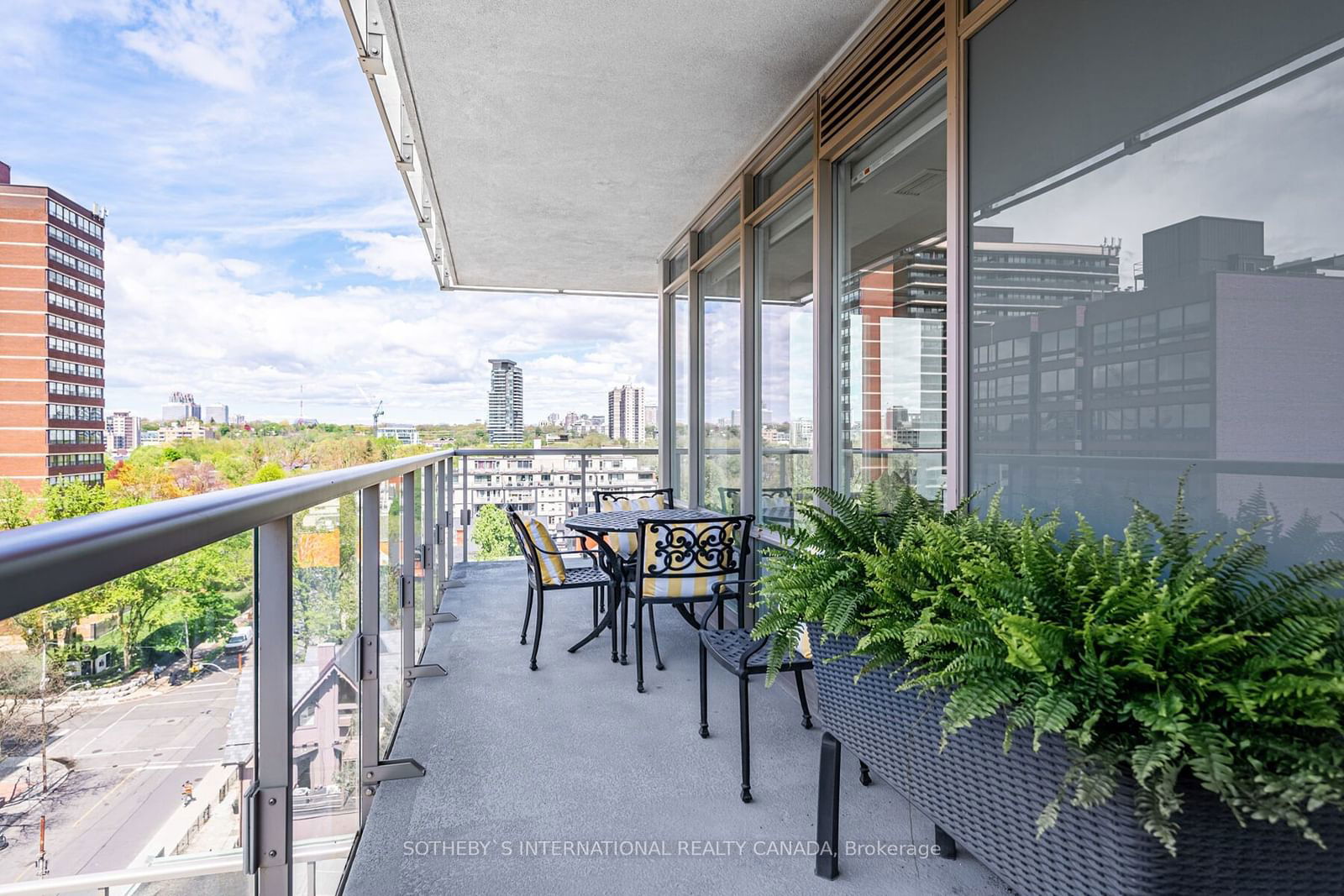 1 Bedford Rd, unit 811 for sale - image #35