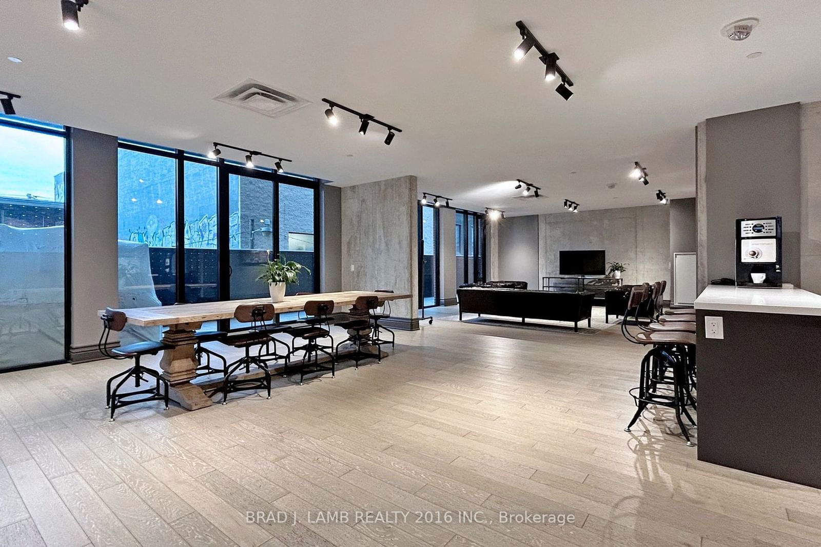 608 Richmond St W, unit 520 for sale - image #33