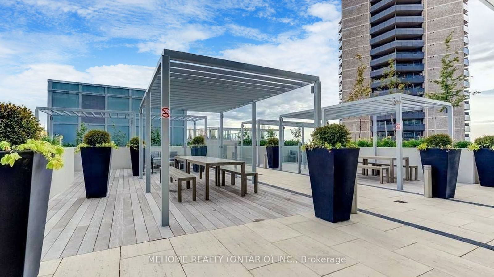 501 St. Clair Ave W, unit 204 for sale - image #20