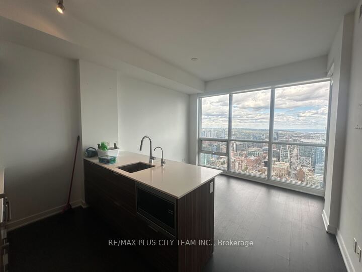 88 Scott St, unit 4705 for rent - image #7