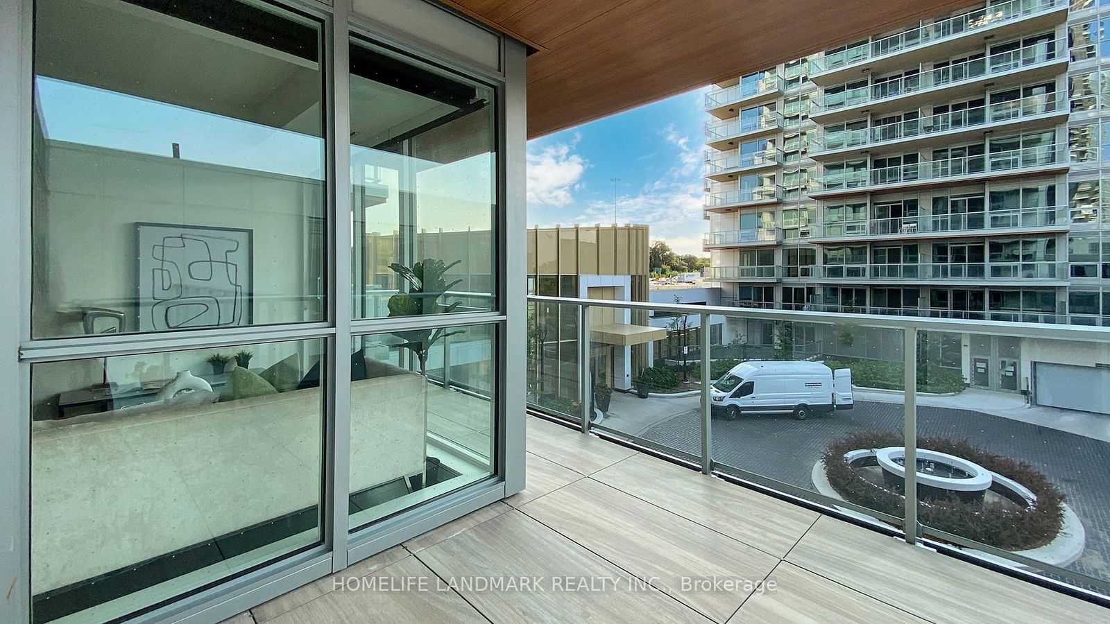 27 McMahon Dr, unit 309 for sale - image #32