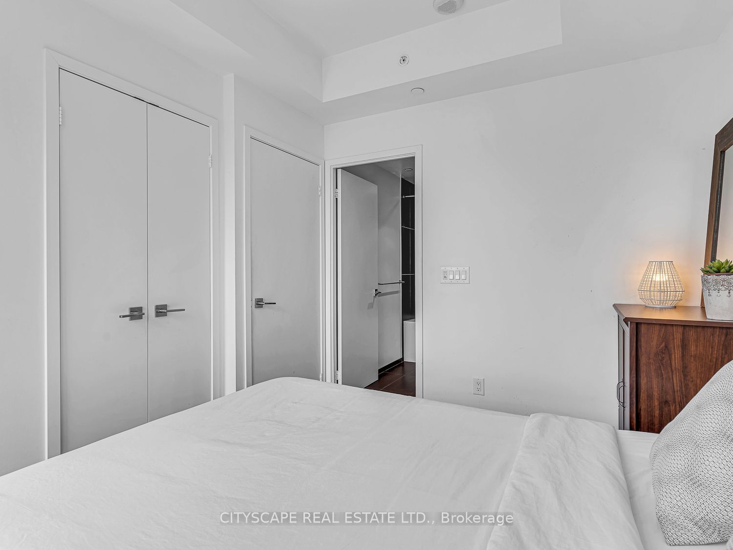 70 Temperance St, unit 3915 for sale - image #23