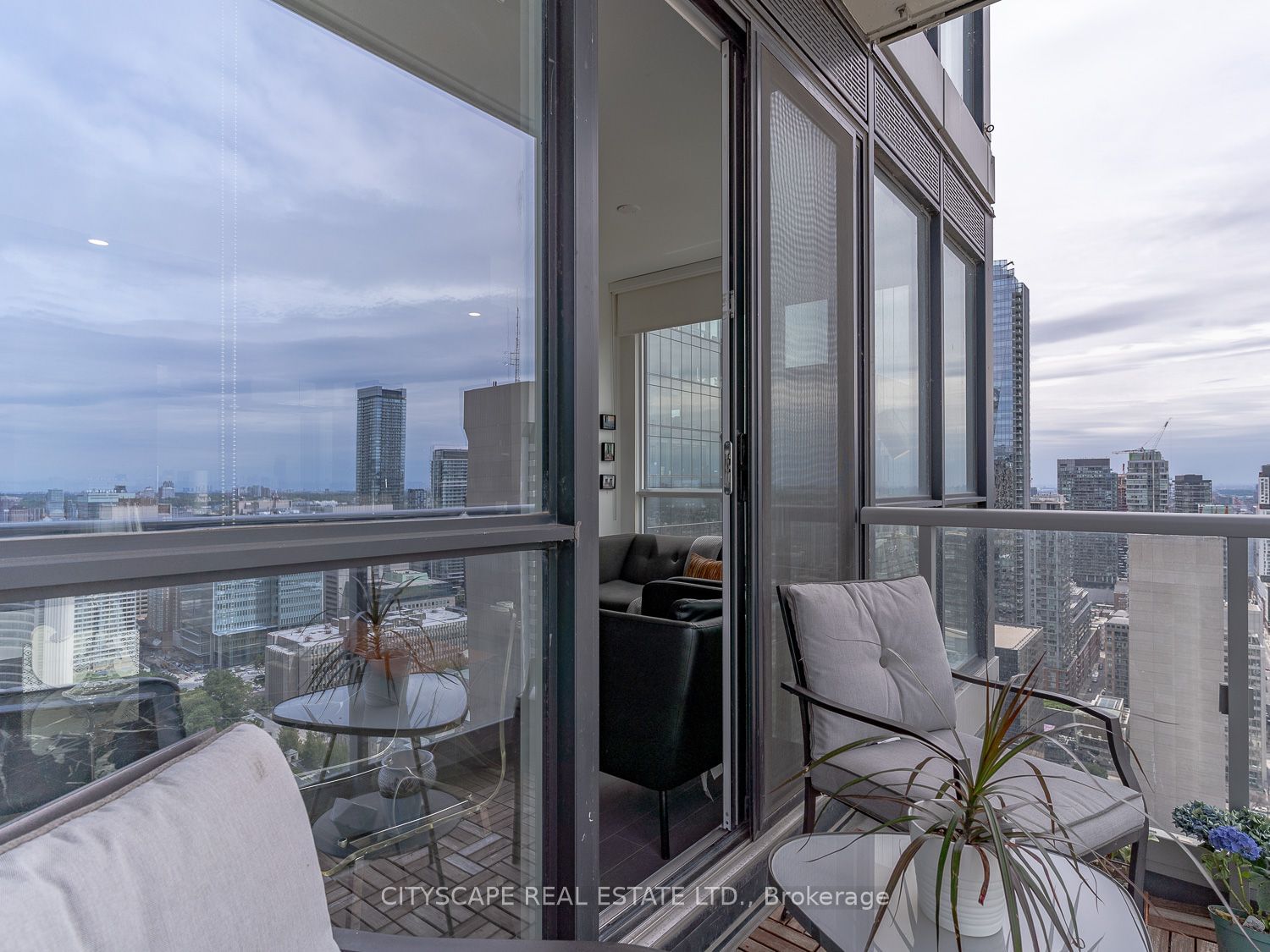 70 Temperance St, unit 3915 for sale - image #29