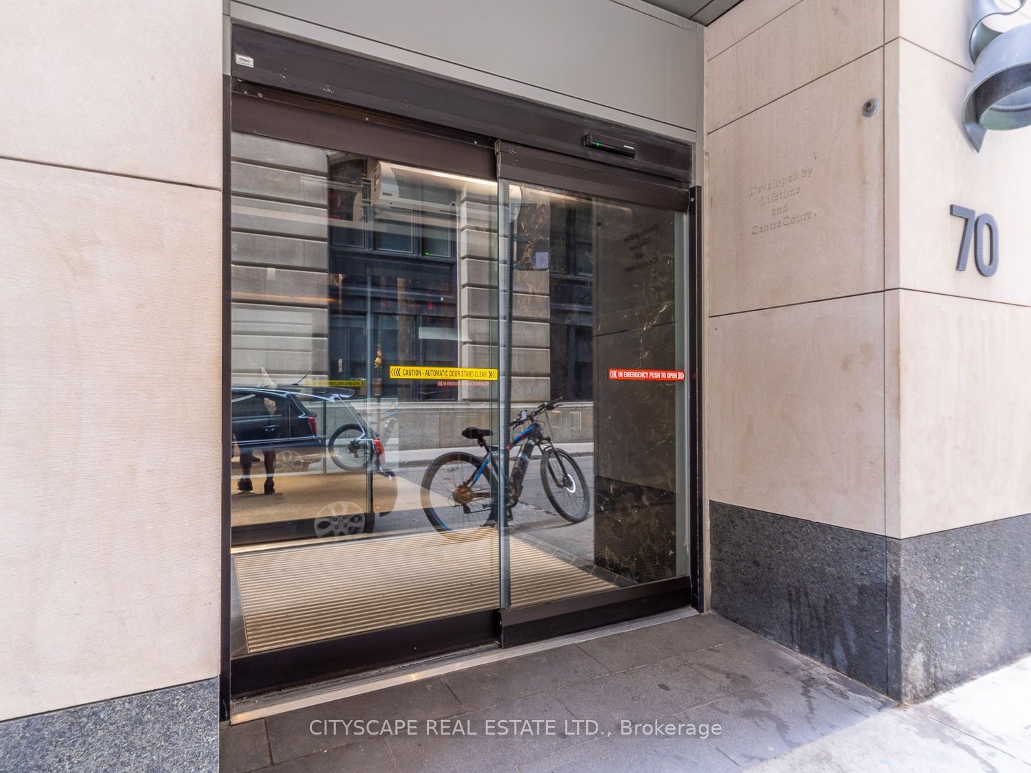 70 Temperance St, unit 3915 for sale - image #3