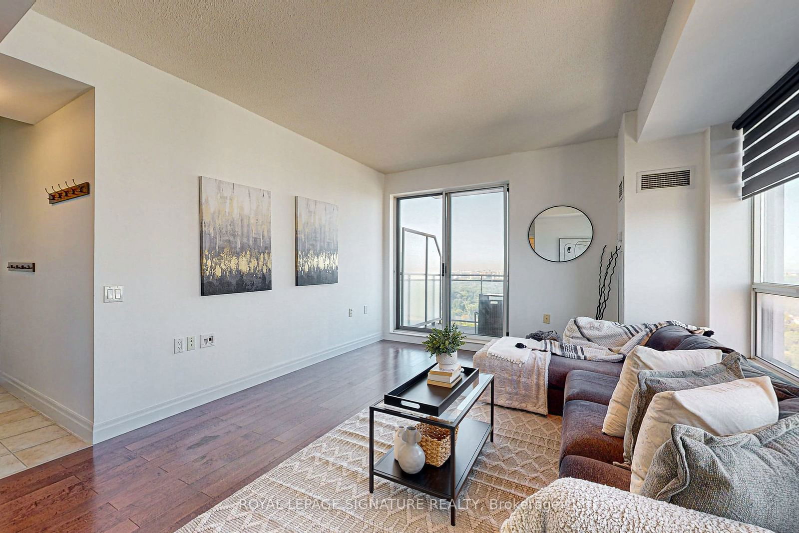 21 Hillcrest Ave, unit 3107 for sale - image #8